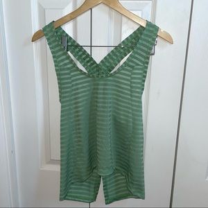 🌙ZYIA ACTIVE TANK TOP SIZE XS